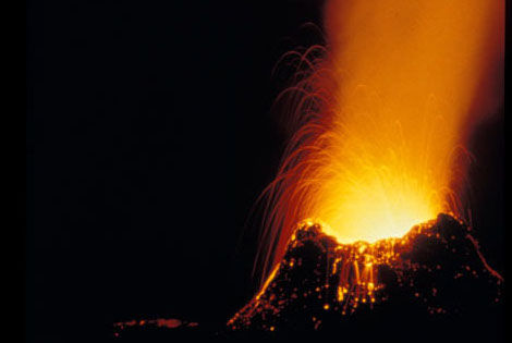 Piton de la Fournaise en éruption