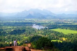 Vacances Colombo: Autotour Sri Lanka en Liberté + extension Maldives au Casa Mia