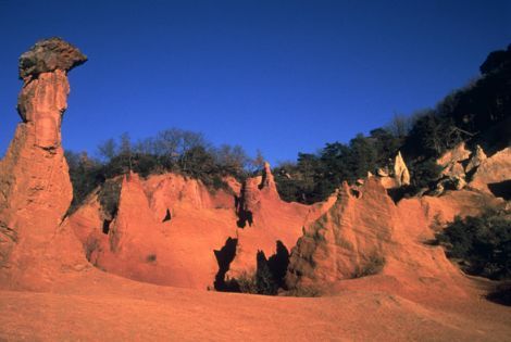 Voyage France PACA, Circuit Luberon : Circuit Séjour découverte - Parfums et lumières du Lubéron 3*