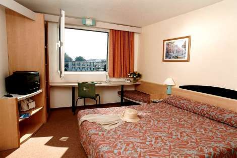 H&ocirc;tel Ibis 2* - VICHY - FRANCE