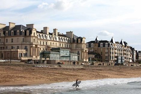 Façade - Des Thermes France Bretagne - Saint Malo