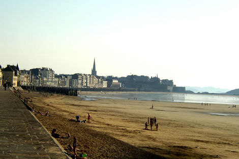 Plage de Saint-Malo - Le Nouveau Monde France Bretagne - Saint Malo