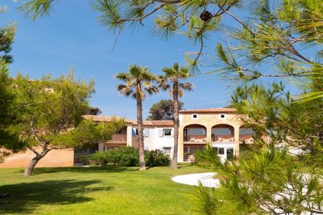H&ocirc;tel Ibis Hyères 2* - HYERES - FRANCE