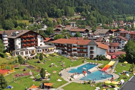 Vue générale de l'hôtel - Wellness Schwarzbrunn en Chambre Karwendel
