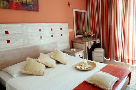 Nefeli 3* - HERAKLION - GRÈCE Nefeli 3* - HERAKLION - GRÈCE