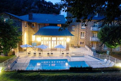 H&ocirc;tel les Bains Romains 3* - SAINT-NECTAIRE - FRANCE