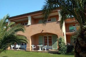 France Provence-Cote d Azur-Grimaud, Résidence locative La Palmeraie