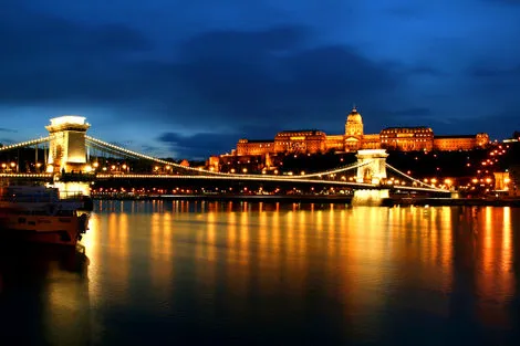 Voyage Hongrie, Week-end Budapest : Hôtel Queen's Court 5*
