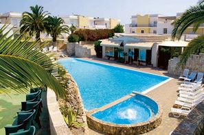 Vacances Brindisi: Hôtel Koïnè Hôtel Club