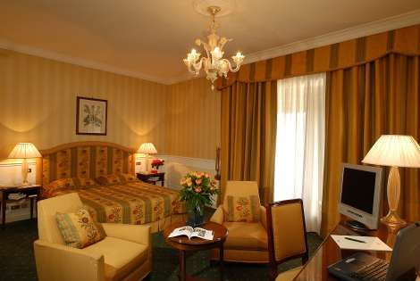 Plaza Lucchesi 4* - FLORENCE - ITALIE Plaza Lucchesi 4* - FLORENCE - ITALIE