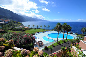 Madère-Funchal, Monte Mar - Ponta Delgada