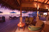 Dhoni Bar - de nuit - Anantara Veli Resort & Spa - Over-Water Bungalow