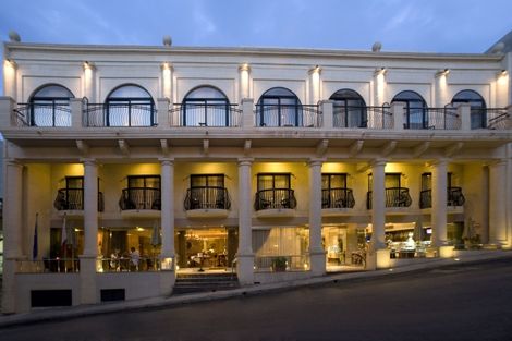 Façade - Solana Hôtel & Spa