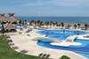 Vue panoramique piscine vue mer - BlueBay Grand Esmeralda