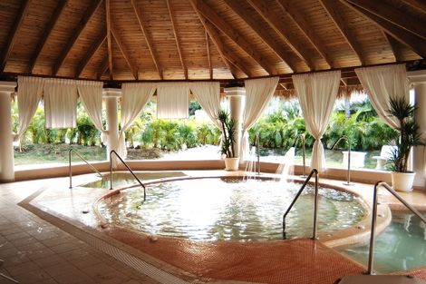 Spa_Bain à remous - Be Live Grand Punta Cana