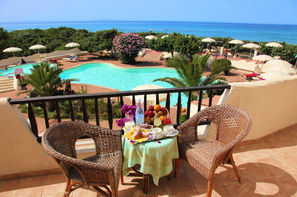 Vacances Olbia: Hôtel Maxi Club Del Golfo