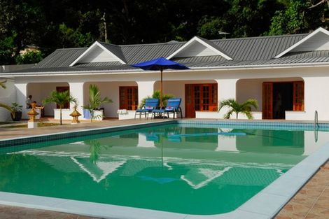 The Britannia - PRASLIN - SEYCHELLES The Britannia - PRASLIN - SEYCHELLES