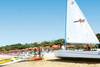 plage avec voile - Alicudi