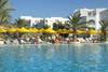 Vue de la piscine et des logements - Isis & Thalasso