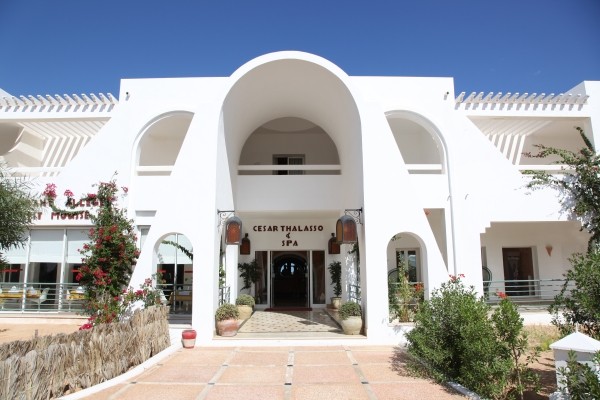 Hôtel César Thalasso 5*