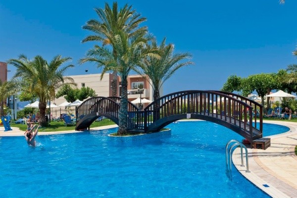 Hôtel Sea view Selini 4*