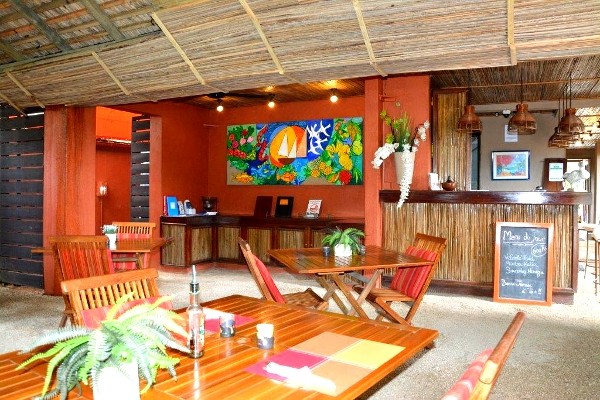 Hôtel Sous le Badamier 3*
