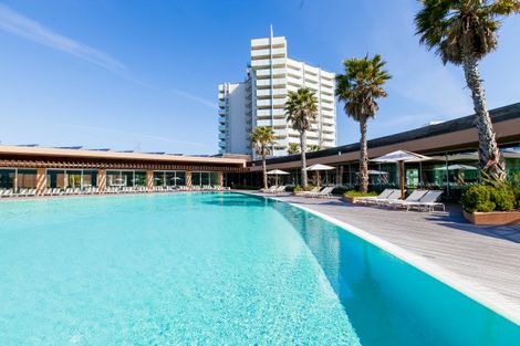 Aqualuz Resort 4* à partir de 660€