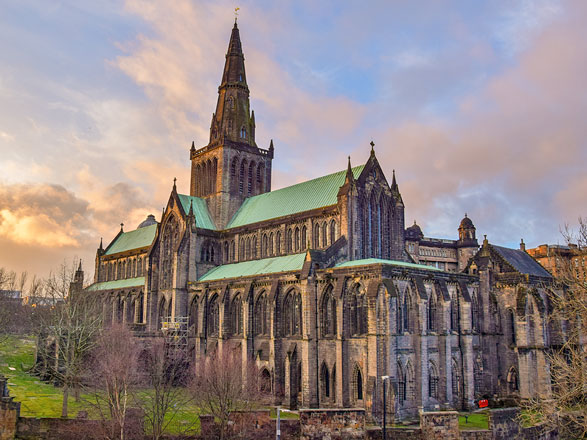 https://static.service-voyages.com/mobile/croisiere/images/fr/escales/escale,glasgow-glasgow_zoom,GB,GLW,517342.jpg