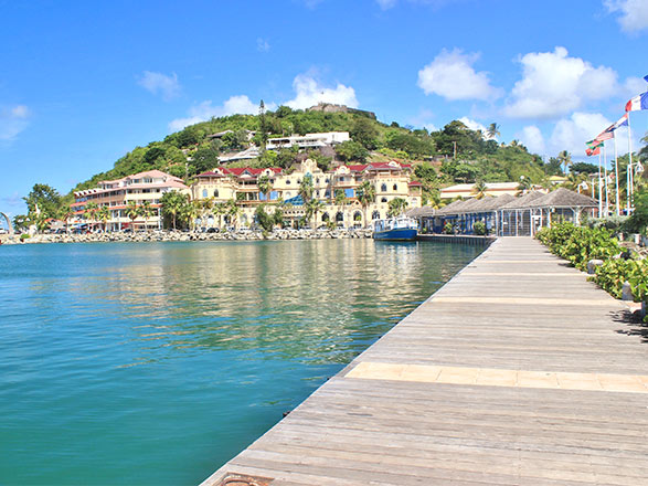 https://static.service-voyages.com/mobile/croisiere/images/fr/escales/escale,marigot-marigot_zoom,7P,MAR,48015.jpg