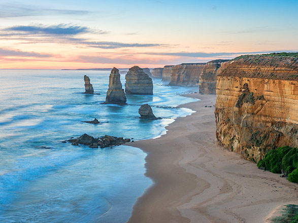 https://static.service-voyages.com/mobile/croisiere/images/fr/escales/escale,melbourne-melbourne_zoom,AU,MEL,534872.jpg