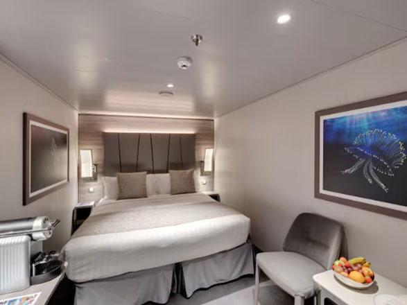 Cabina Yacht club interna MSC Euribia