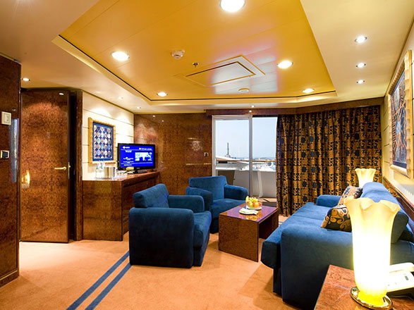 Cabina Yacht club royal con balcone MSC Splendida
