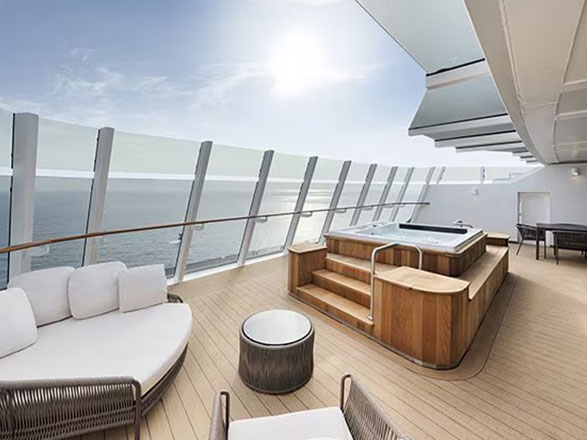 Cabina Yacht club royal con balcone MSC World America