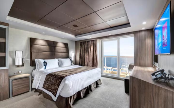 Cabina Cabina Yacht club royal con balcone