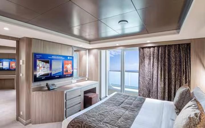 Cabina Cabina Yacht club royal con balcone