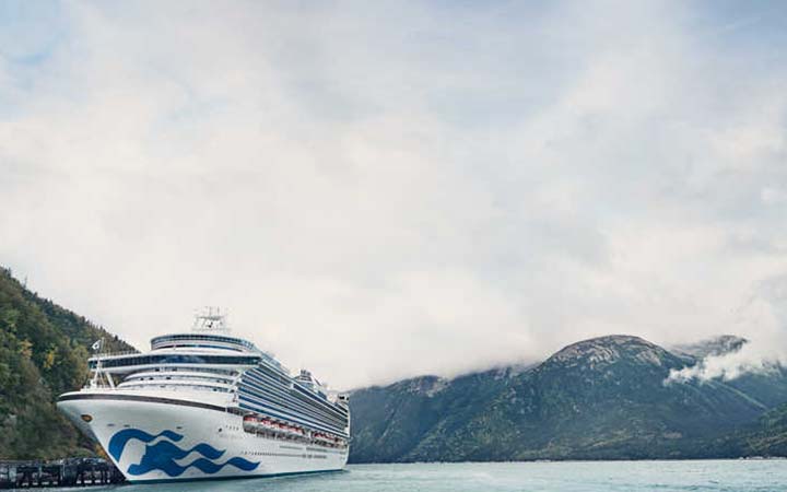 Nave Caribbean Princess