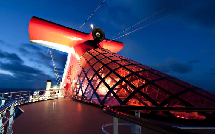 Nave Carnival Legend