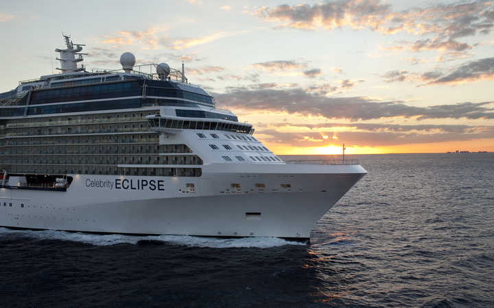 Nave Celebrity Eclipse