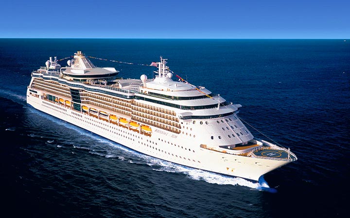 Nave Jewel of the Seas