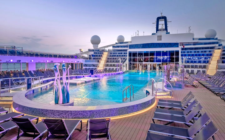 Barco MSC World America