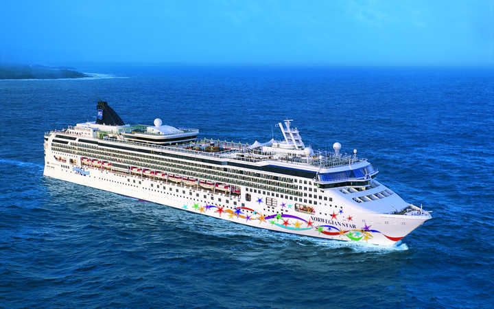 Nave Norwegian Star