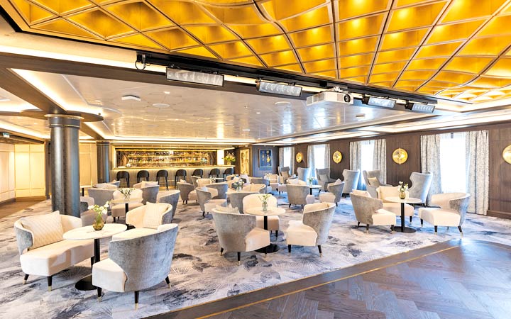 Navire Seven Seas Grandeur