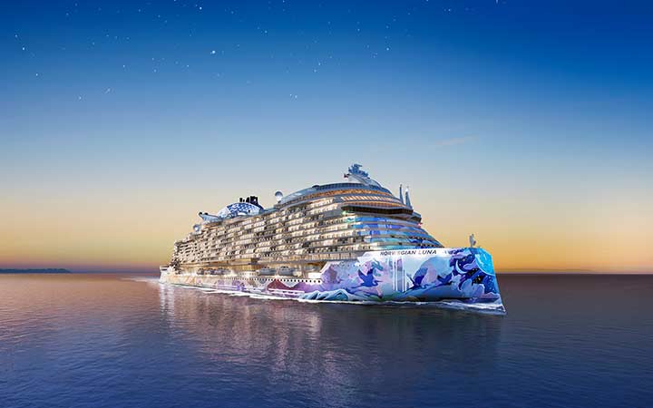 Norwegian Luna