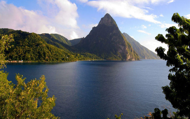 Scalo Castries