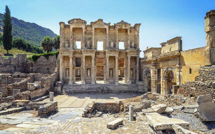 Scalo Kusadasi