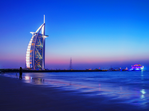 Emirati, Qatar, Bahrain 
