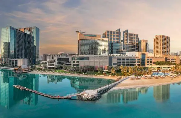 Abu Dhabi : Hôtel Beach Rotana All Suites
