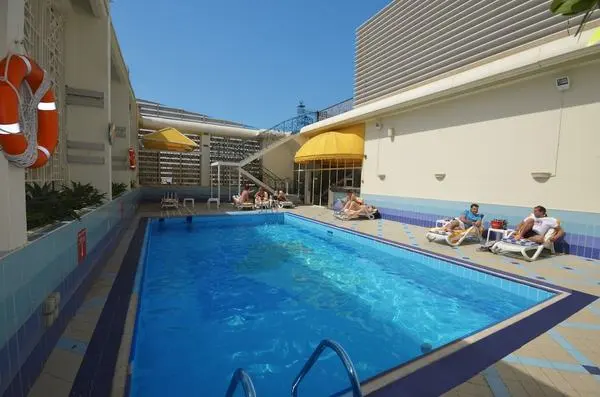 Abu Dhabi : Hôtel Copthorne Downtown