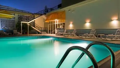 Abu Dhabi : Hôtel Copthorne Downtown