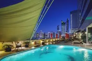 Abu Dhabi-Abu Dhabi, Hôtel Corniche Abu Dhabi 5*